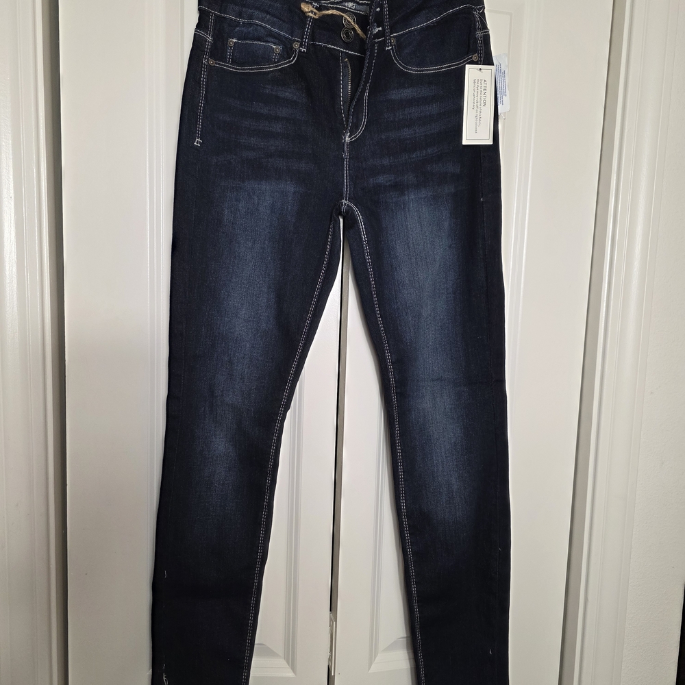 Indigo Rein Dark Wash Skinny Jeans